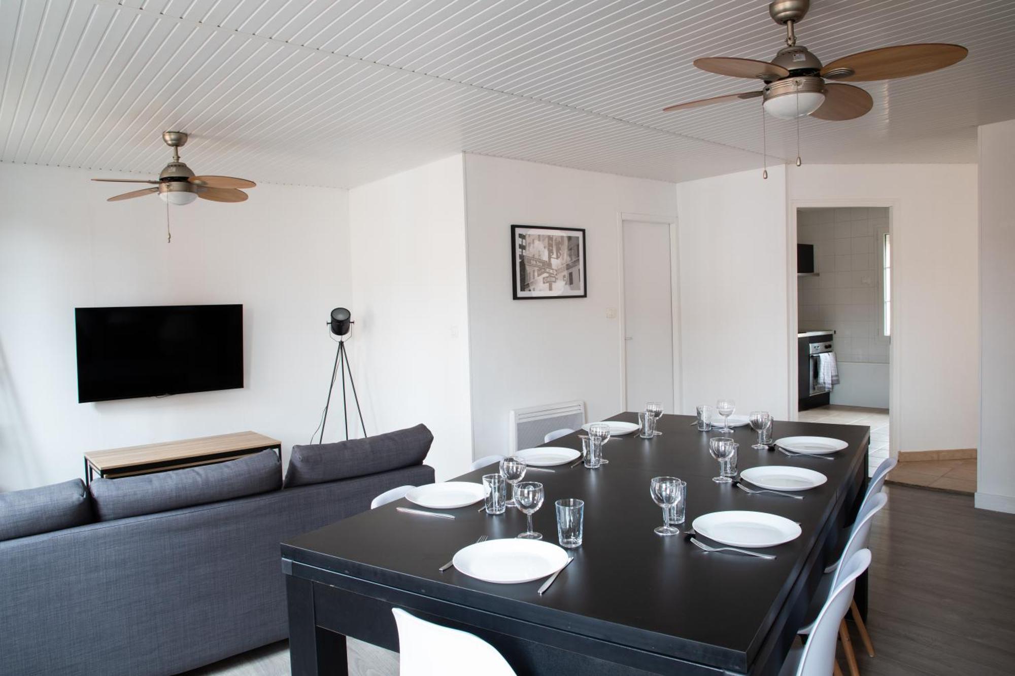 Grand Duplex Avec Billard Apartment Villeneuve-Tolosane Exterior foto